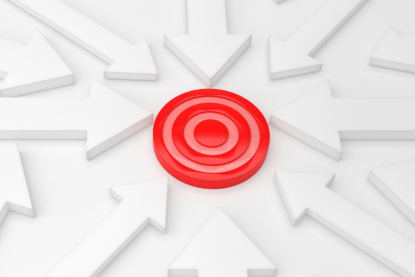 Colleagues at work in front of a PC